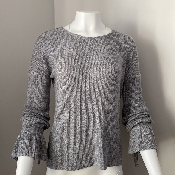 LUCKY Brand Grey Sweater with drawstring arms - Picture 2 of 6